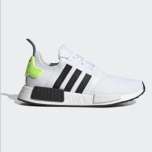 NEW, NO BOX Boys Size 5 Adidas NMD R1, Black/Green